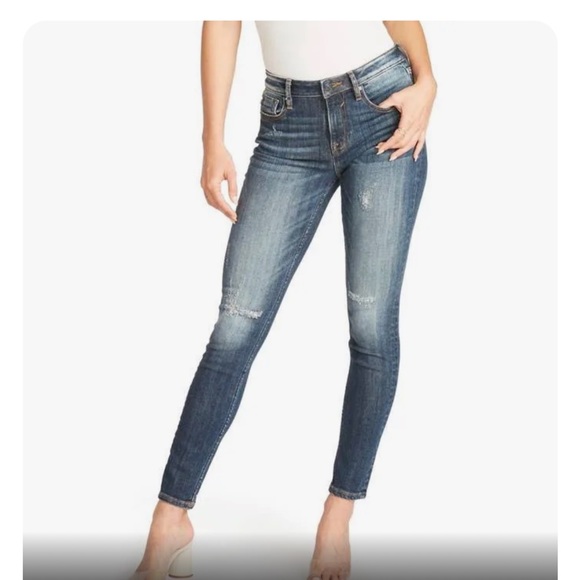 NWOT VIGOSS JAGGER SKINNY - MEDIUM WASH size 28 - Picture 1 of 4